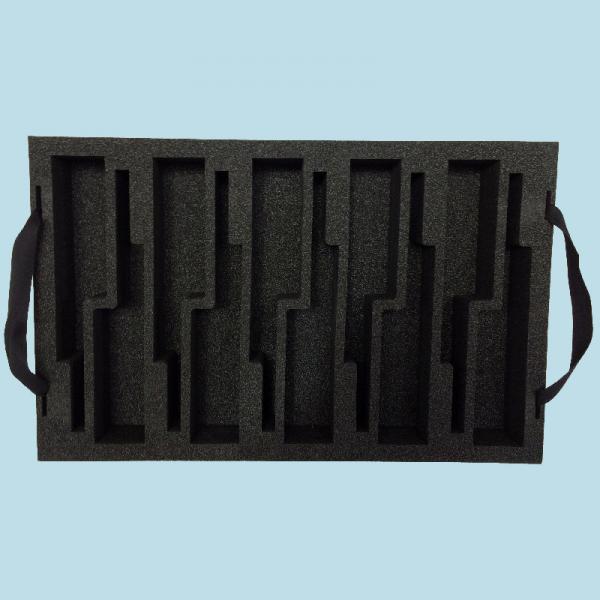 Schaumstoffeinsatz für 10 Funkgeräte Motorola DP 4000 Serie Schaumstoffeinsatz für 10 Funkgeräte Motorola DP 4000 Serie